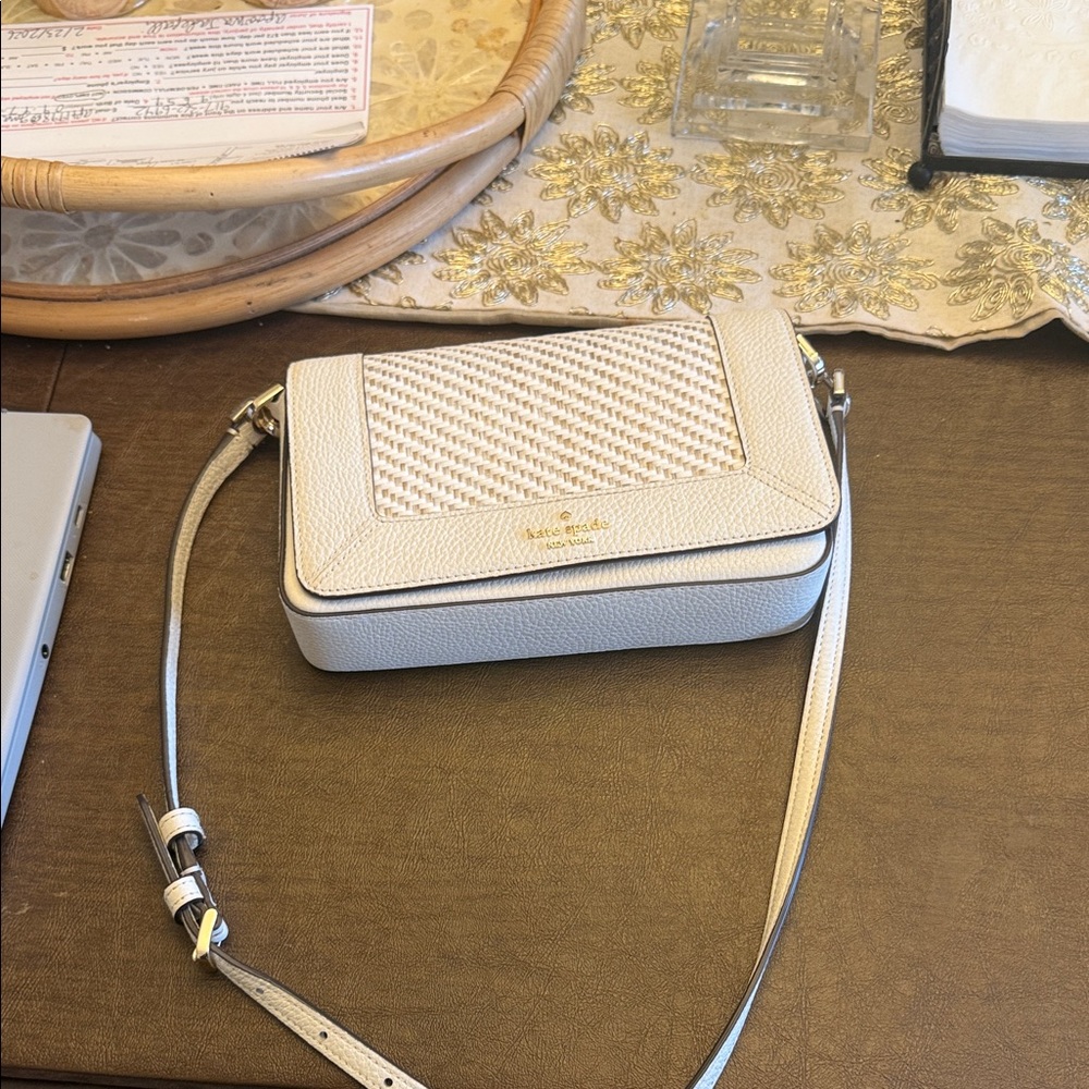 Kate Spade White Textured Crossbody Bag
